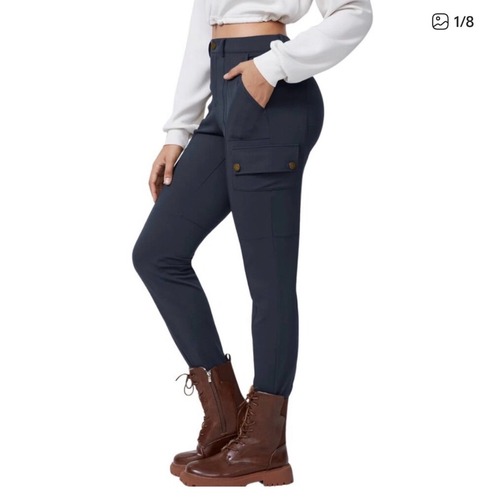 HALARA Day-stretch High-Waist Cargo Skinny Pants in Navy NWT Size M Regular